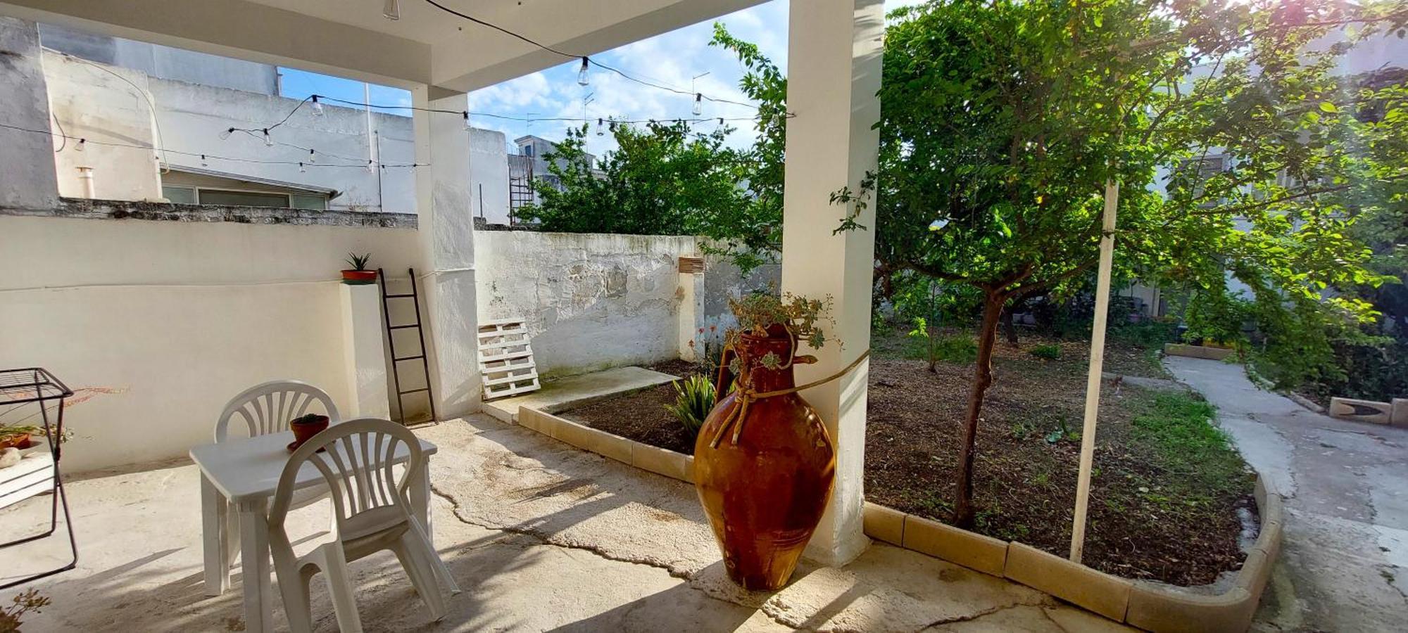Jonia Appartamento Vacanze Vicino Al Mare Con Giardino Пульсано Экстерьер фото